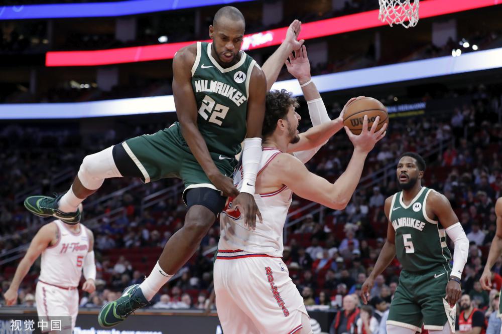 频频让球迷 频频让球迷