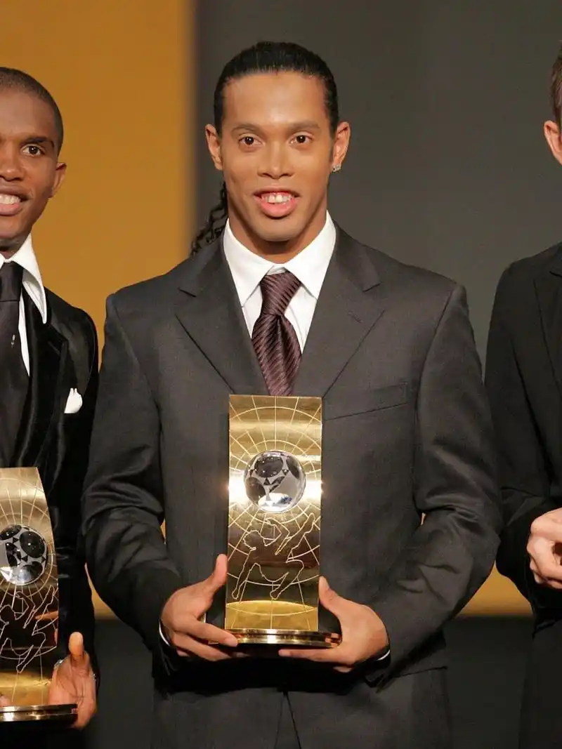 更成为焦点 更成为焦点